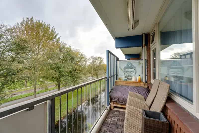 Ruim appartement 100m2 Prinsenhof 2 slaapkamers balkon berging