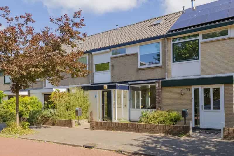 Huis te koop Kolebossenlaan IJmuiden 5 slaapkamers nabij strand