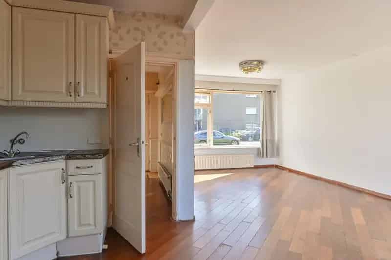 Ruime Tussenwoning Kindvriendelijke Wijk 4 slaapkamers