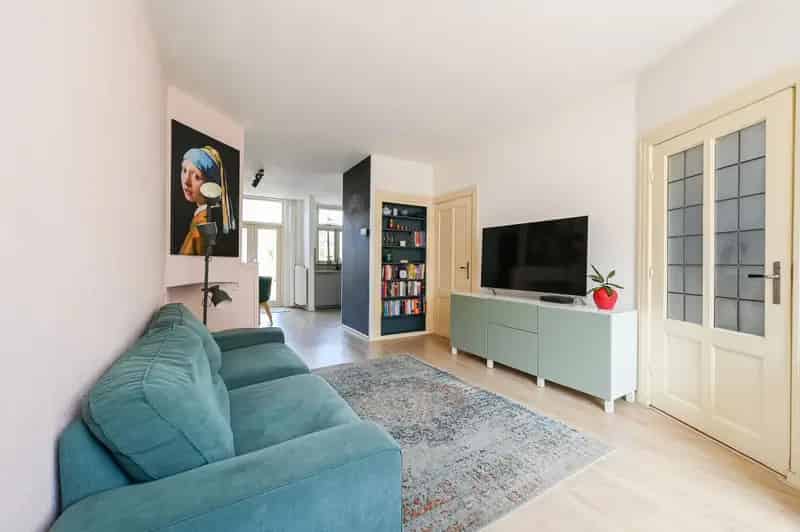 3 Slaapkamers Tussenwoning Den Haag 80m2