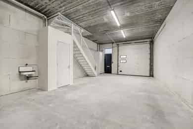 Bedrijfsruimte te Huur Zoeterwoude 122m2