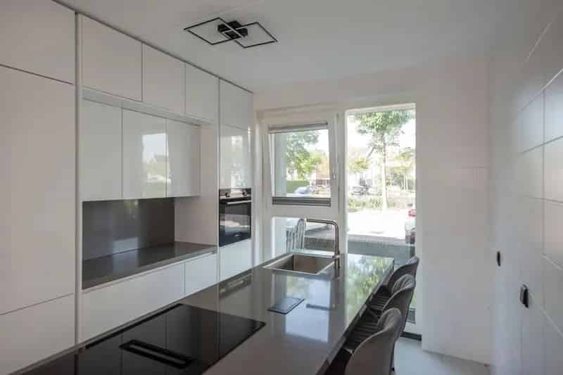 Huis te koop Den Haag: Modern & Energiezuinig Familiehulp in Wateringse Veld