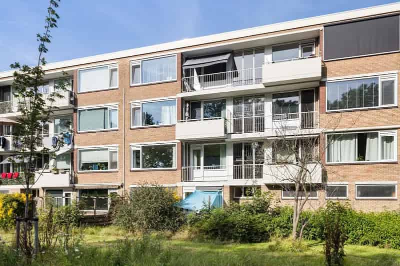 Ruim 3-kamerappartement Aalsmeer Zonnig Balkon Moderne Keuken