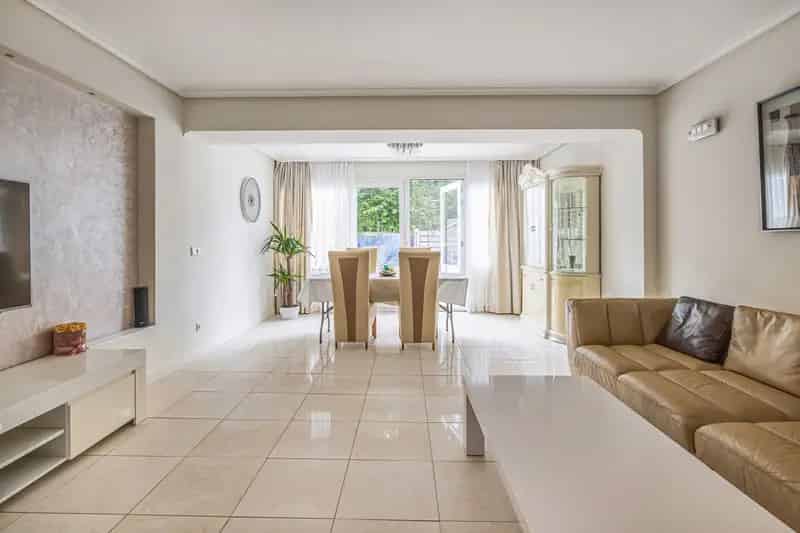 Huis te koop Vlaardingen Westwijk 3 slaapkamers tuin