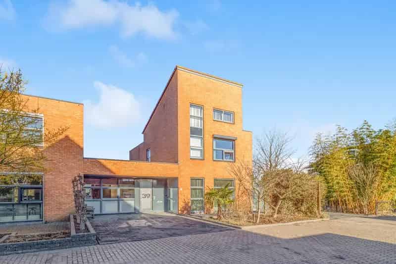 Riante Villa Heemskerk 6 slaapkamers tuin aan het water