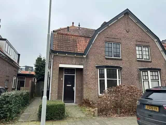 Gezellige Familiewoning in Goes Nabij Voorzieningen