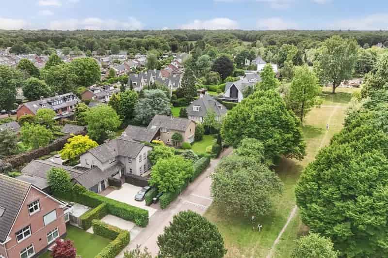 Huis te koop: Groen van Prinstererlaan 19 1272 GB Huizen 