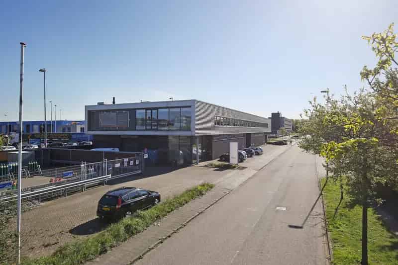 Kantoorruimte te huur Velsen-Noord 740m2