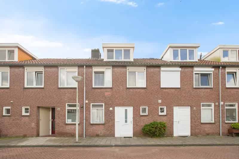 5 Slaapkamers Osdorp - 96m2 - Zonnige Tuin - Nabij Sloterplas