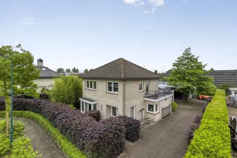 235m2 Bedrijfsruimte met Woning te Koop Kaatsheuvel