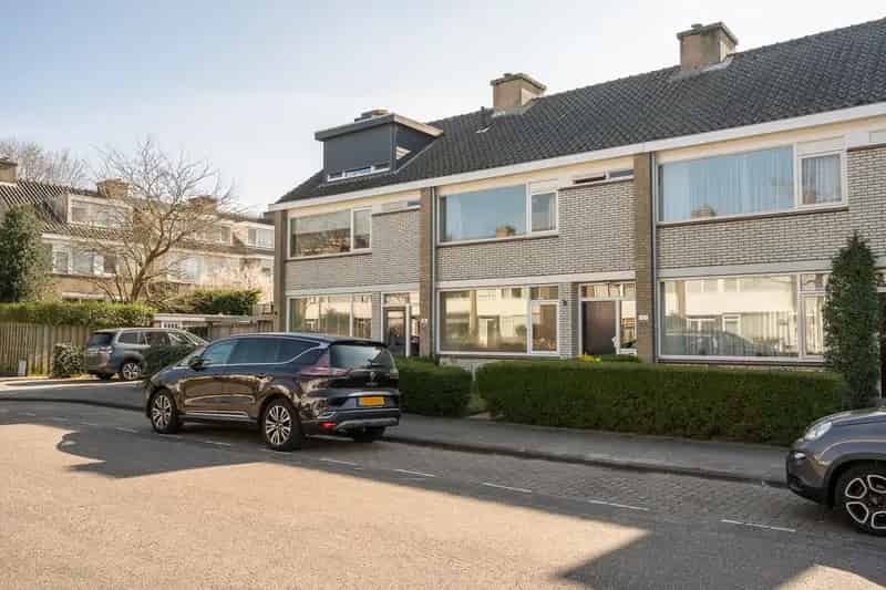 Huis te koop Wassenaar 4 slaapkamers tuin Zuidwesten