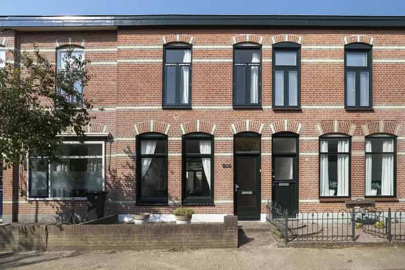 Gezellige Middenwoning Hilversum Geuzenbuurt Nabij NS Station