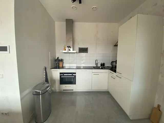 3 Kamer Appartement Stompetoren te Huur 75m2
