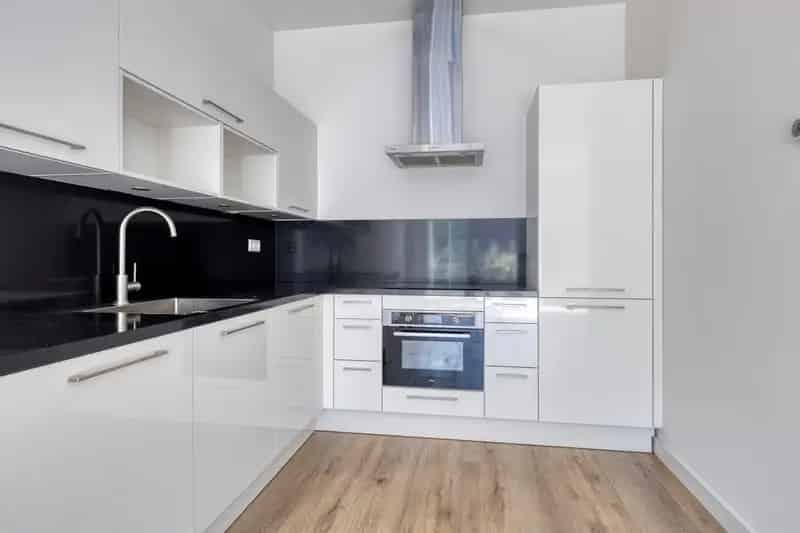 Modern Appartement te koop begane grond tuin energielabel A 76m2