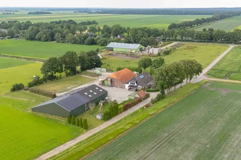 Woonboerderij met Bedrijfsloods te Odoornerveen