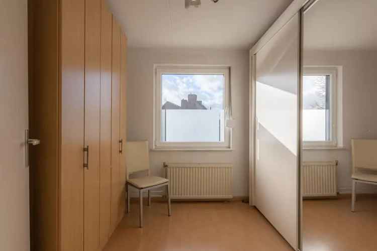 Hoekwoning Kerkrade 4 slaapkamers garage serre