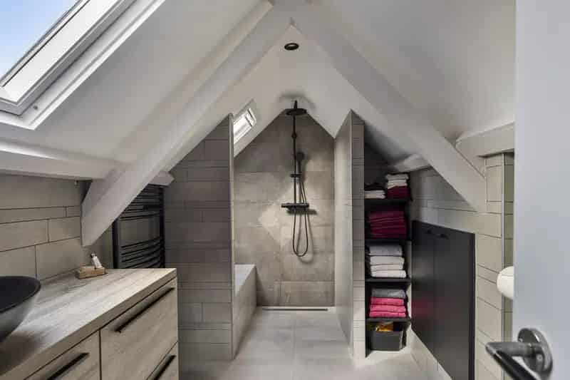 Ruime Hoekwoning Oud-Vossemeer Ideaal voor Starters