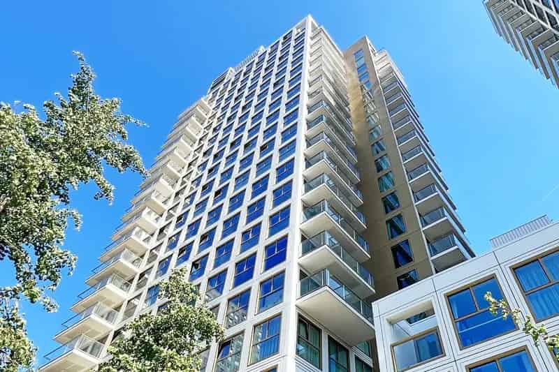 Luxe appartement Rotterdam Zalmhaventoren 3 slaapkamers balkon
