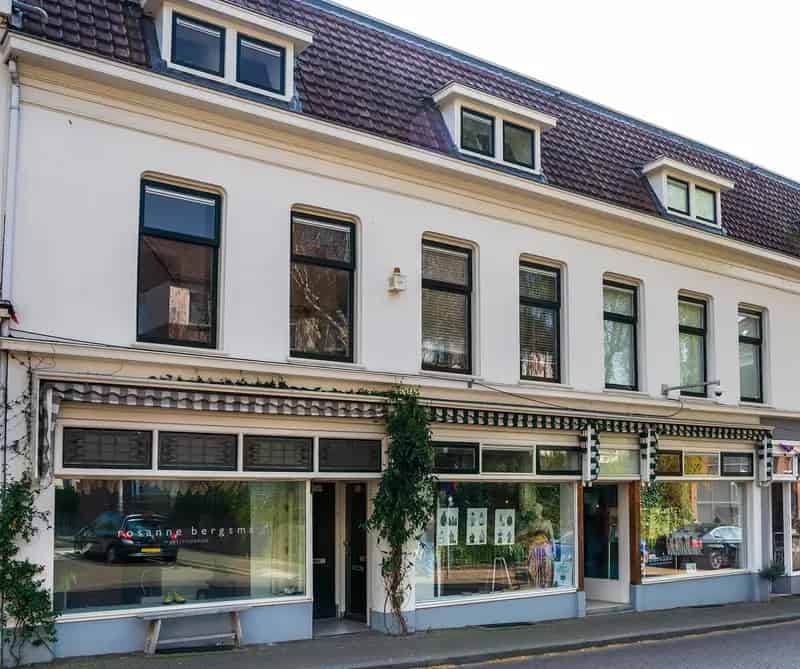 Nette woning Klarendal nabij winkels en openbaar vervoer