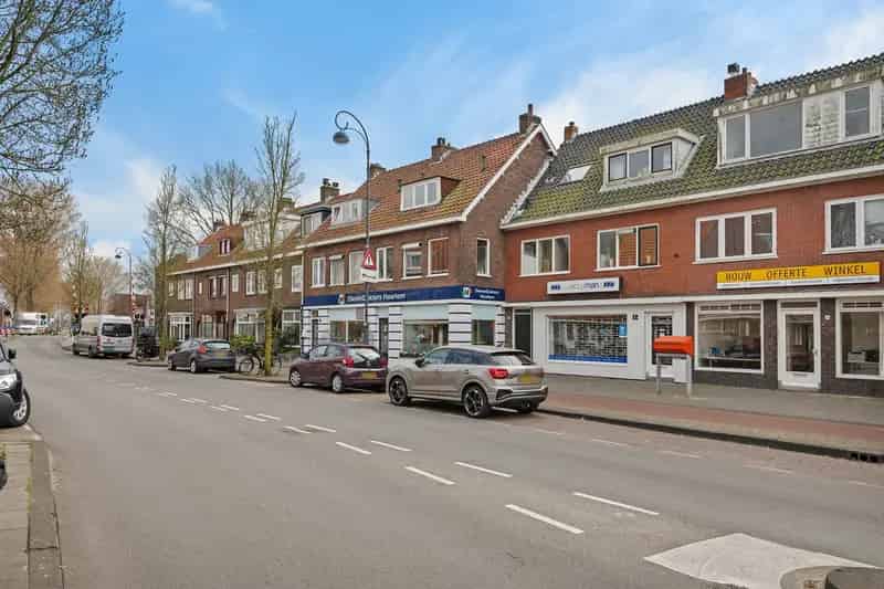 Ruime Jaren 30 Bovenwoning Haarlem Nabij Centrum