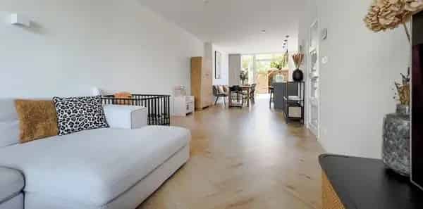 Gerenoveerde Familiewoning Vondelkwartier 5 Slaapkamers 130m2
