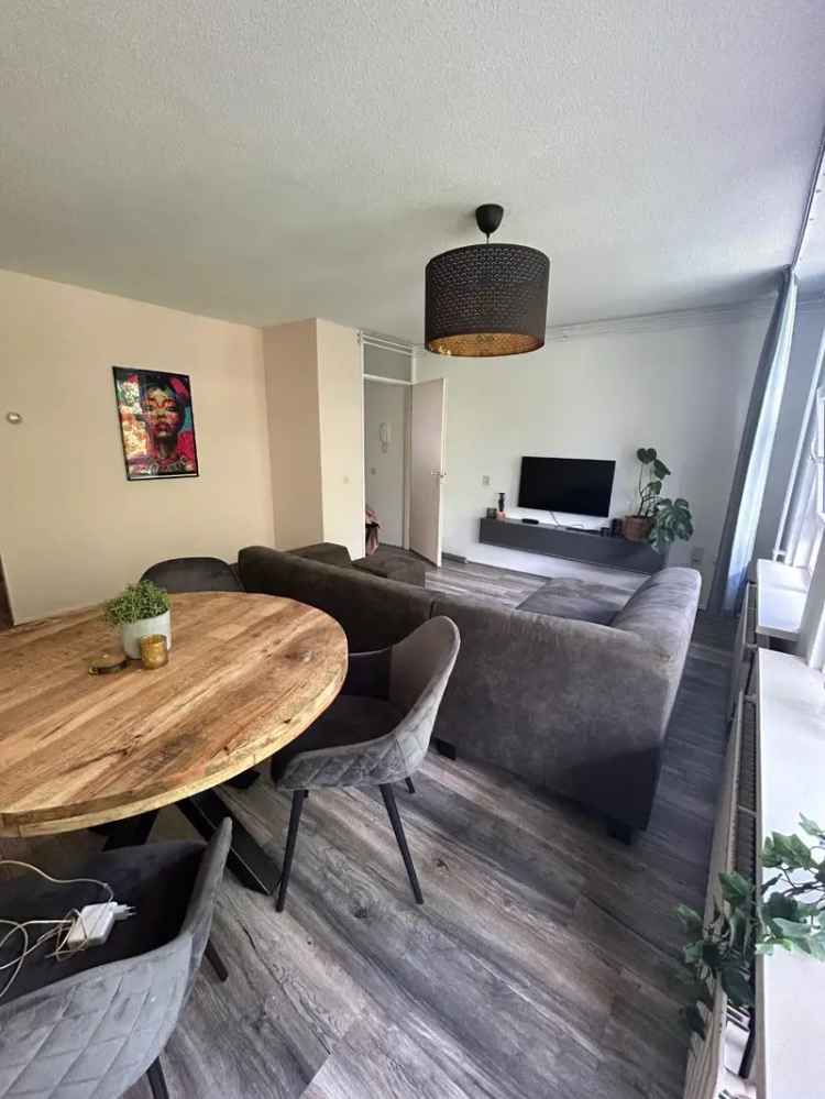 Appartement Amsterdam Zuidoost Reigersbos - tijdelijk beschikbaar