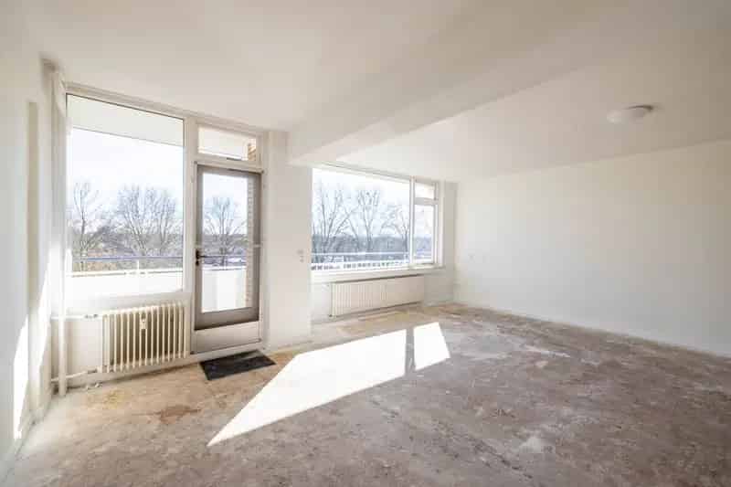 Ruim 4 Kamer Appartement Ommoord 102m2 Balkon Berging Parkeerplaats