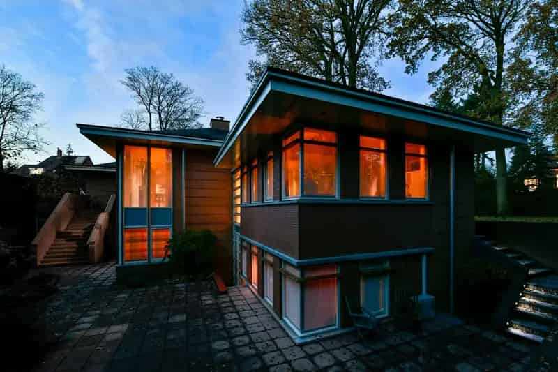 Designvilla Baarn Frank Lloyd Wright Stijl 520m²
