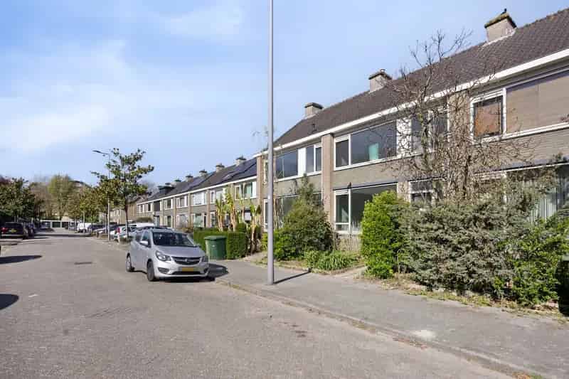 Huis te koop Rotterdam Gelebrem 38 4 slaapkamers tuin berging