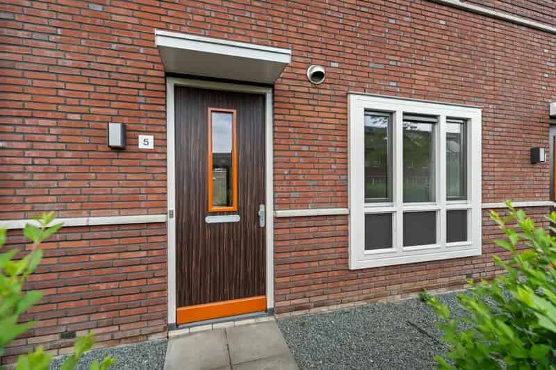 Moderne 4 Slaapkamers Huis te Huissen  - Ruime Tuin en Energielabel A+