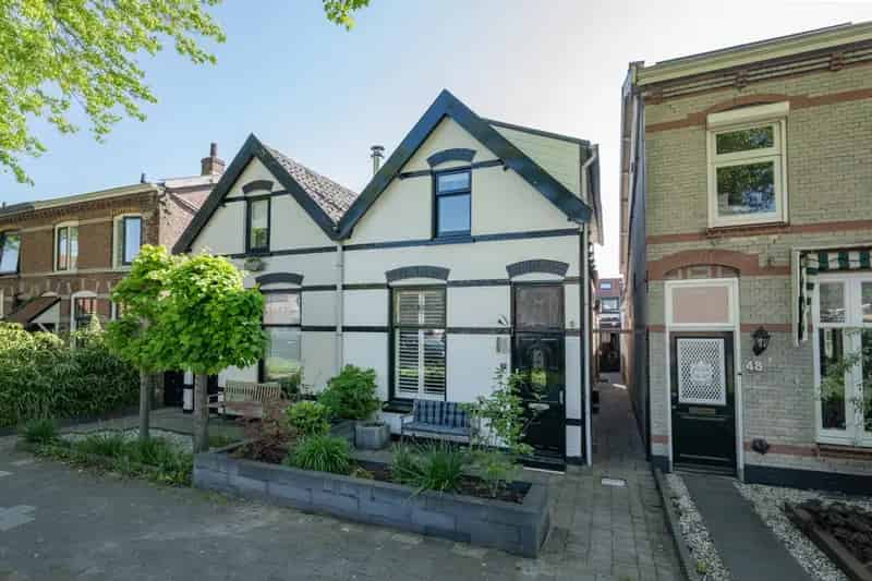 Karakteristieke jaren 30 woning met moderne update
