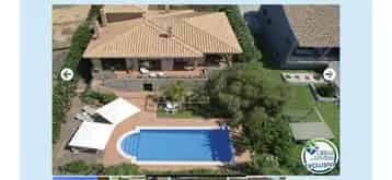Vrijstaande Villa Rosas Costa Brava Verwarmd Zwembad