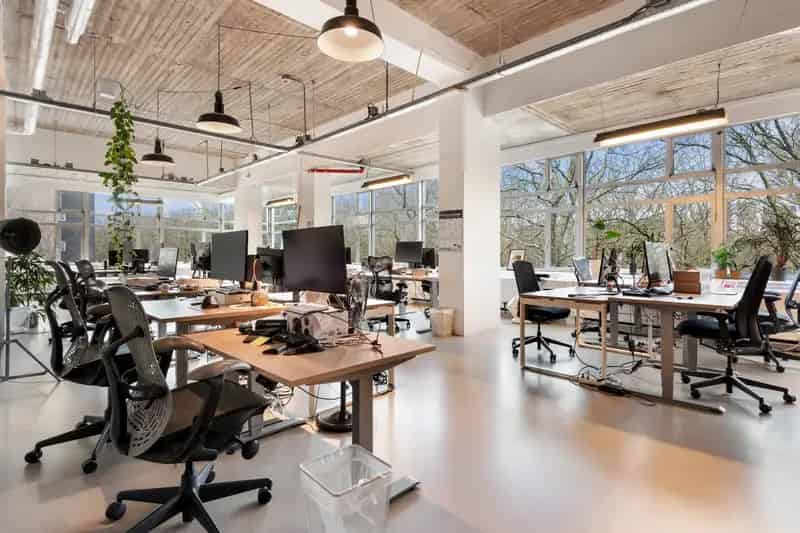 Kantoorruimte Amsterdam 220m2 te huur Backershagen