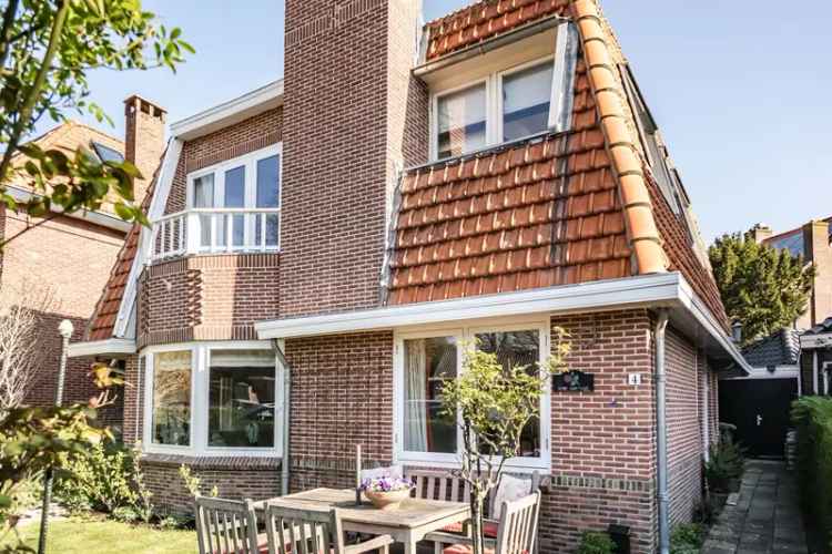 Vrijstaande woning Heemstede Groenendaalkwartier 3 slaapkamers gerenoveerd