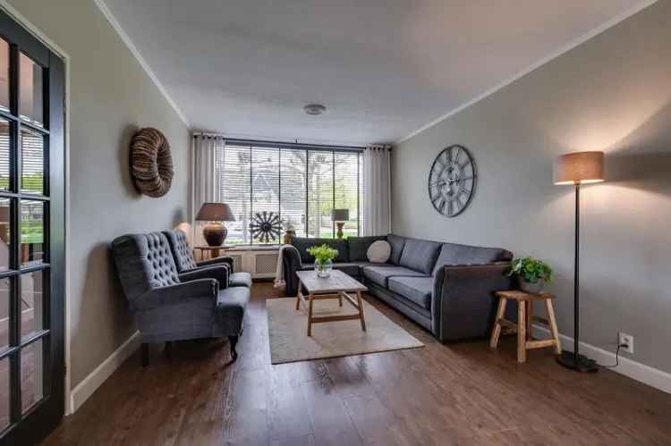 Royale 4 Slaapkamers Eengezinswoning Puttershoek