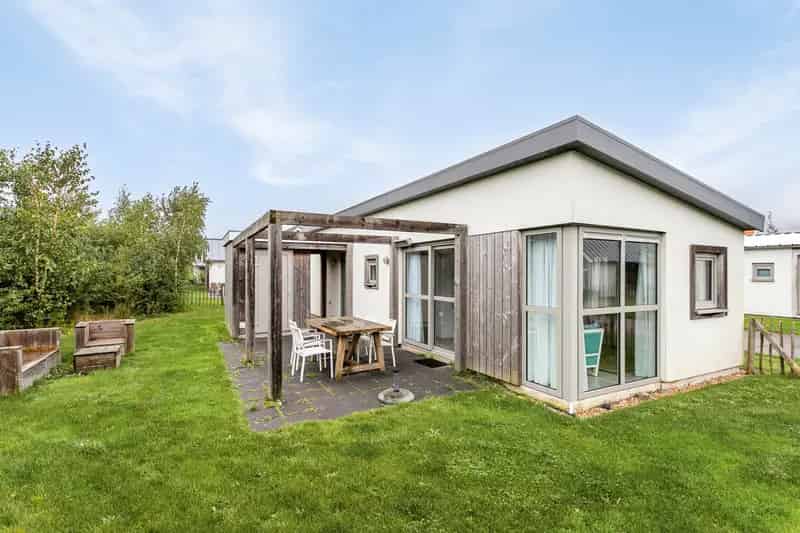 Vrijstaande Lodge Nieuwvliet Bad Nabij Strand