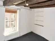 Kamer Doesburg 25m2 Authentiek Balkenplafond