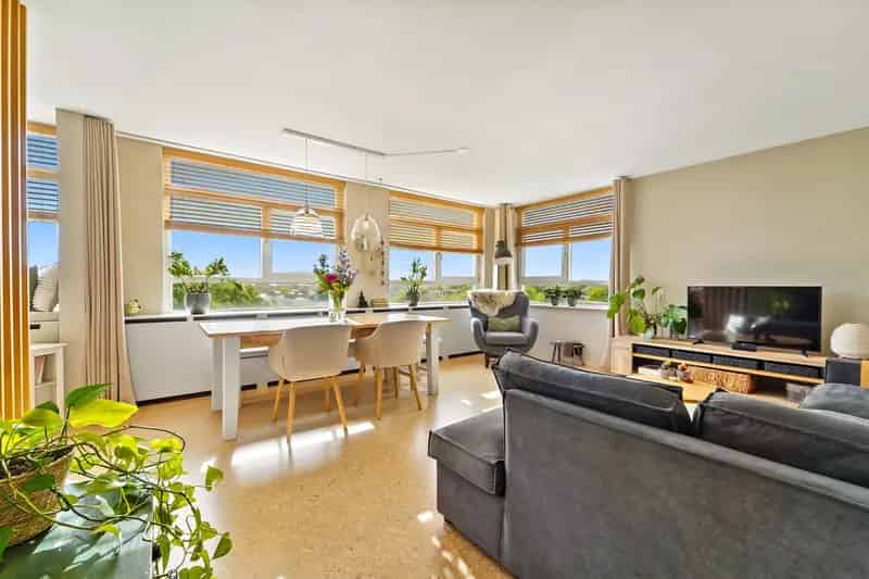 3 Kamer Appartement Tanthof Delft  Nabij Abtswoudse Bos