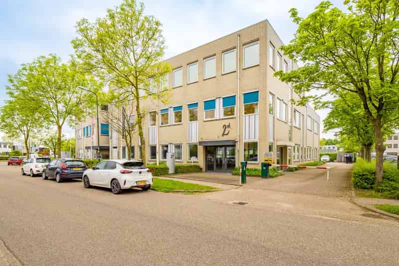 Kantoorruimte te Huur Bunnik 500m²  NS Station Nabij