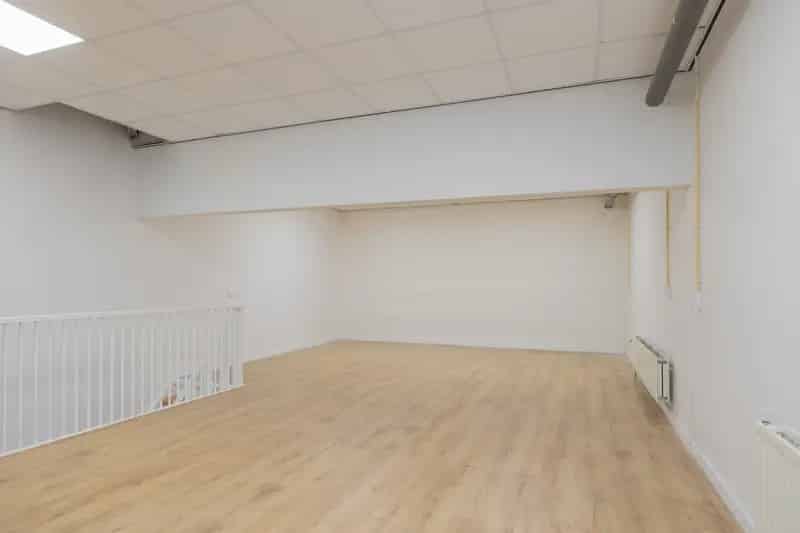 Bedrijfshal te Koop Lisse - Turn-key Unit