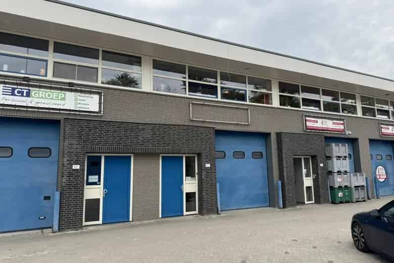 76m2 Bedrijfsruimte te Huur Capelle aan den IJssel