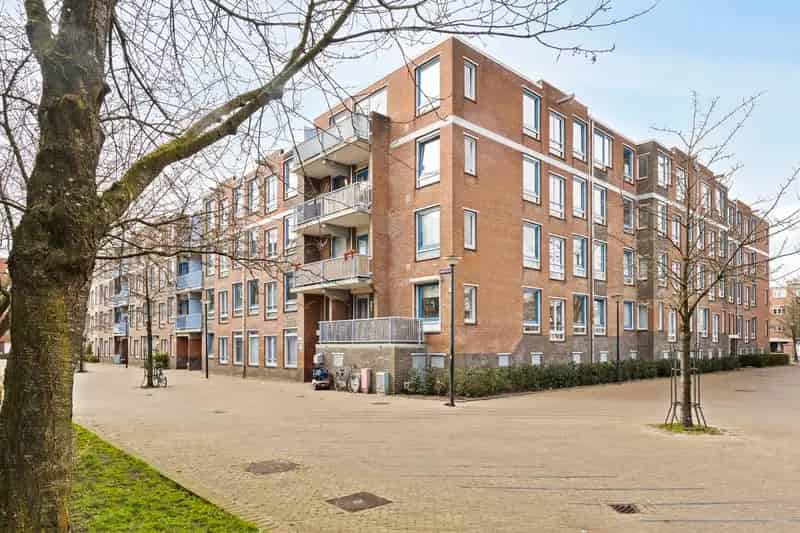 Appartement 4 slaapkamers Amsterdam Oost te koop