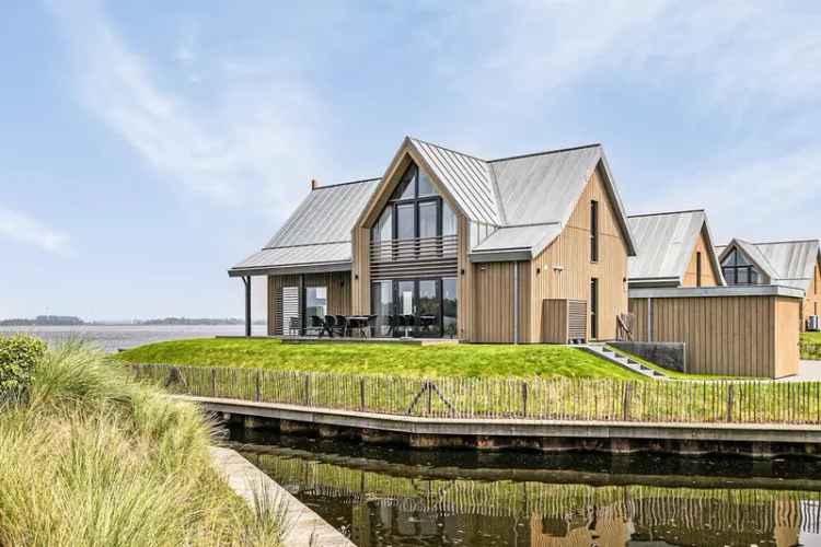 Luxe Recreatievilla Zoommeer 8 Personen Prive Aanlegsteiger