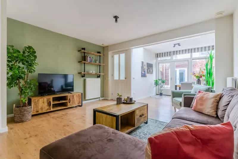 Huis te koop Heeswijk-Dinther: Ruime gezinswoning met 3 slaapkamers en energielabel A