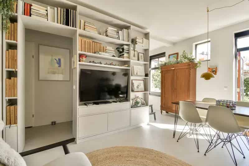 Amsterdam Noord 2-kamer benedenwoning met tuin