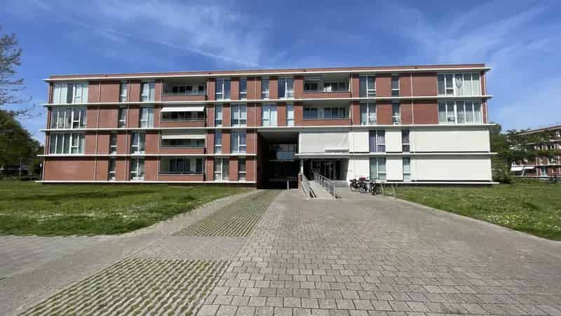 Appartement Emmerhout Senioren Balkon Parkeerplaats Berging