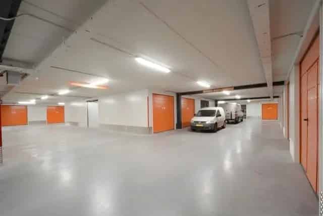 Garagebox Arnhem te koop: 13m2 - 29m2, indoor, beveiligd