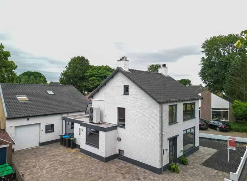Huis te koop Wagenberg: Instapklare woning met 262m2 en grote tuin