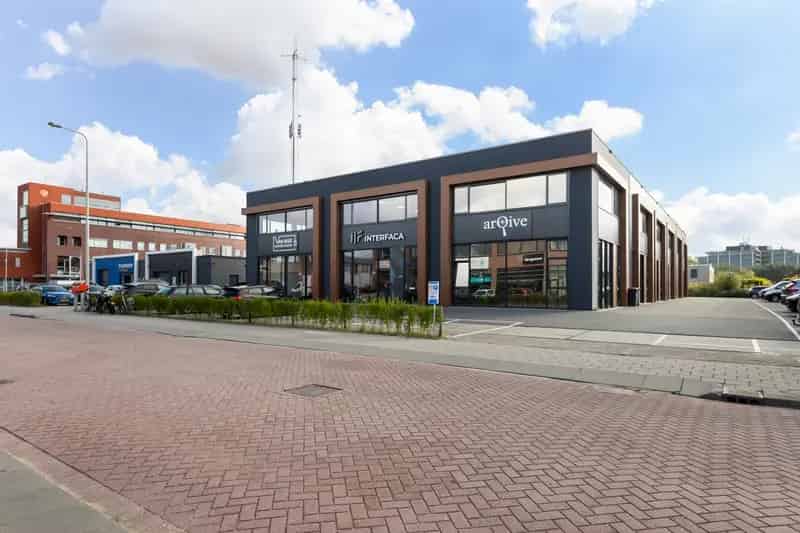 Bedrijfshal te Huur Gouda 181m2 Duurzaam Energiezuinig