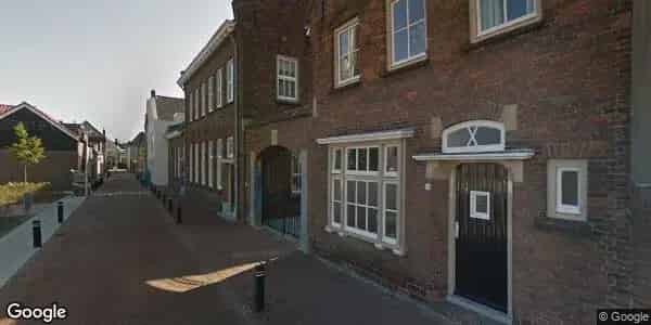 Appartement Steenbergen: 2 slaapkamers, badkamer, Frans balkon
